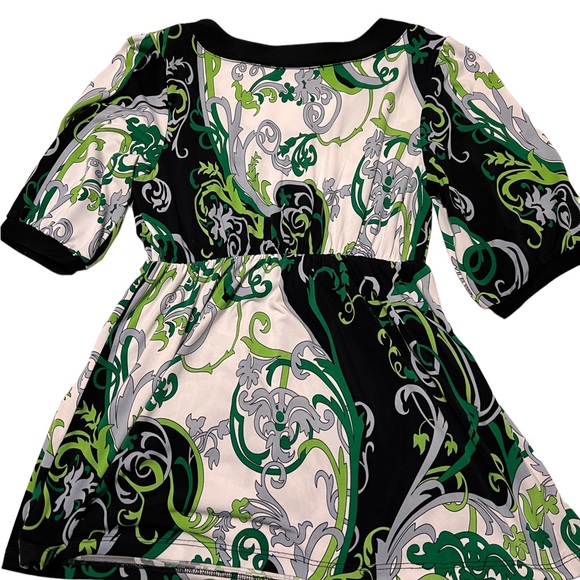 Like NEW ladies Dress top MEDIUM CHA CHA VENTE GREEN WHITE BLACK *MUST SEE* - Picture 7 of 8